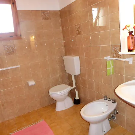 Loriana Appartement *